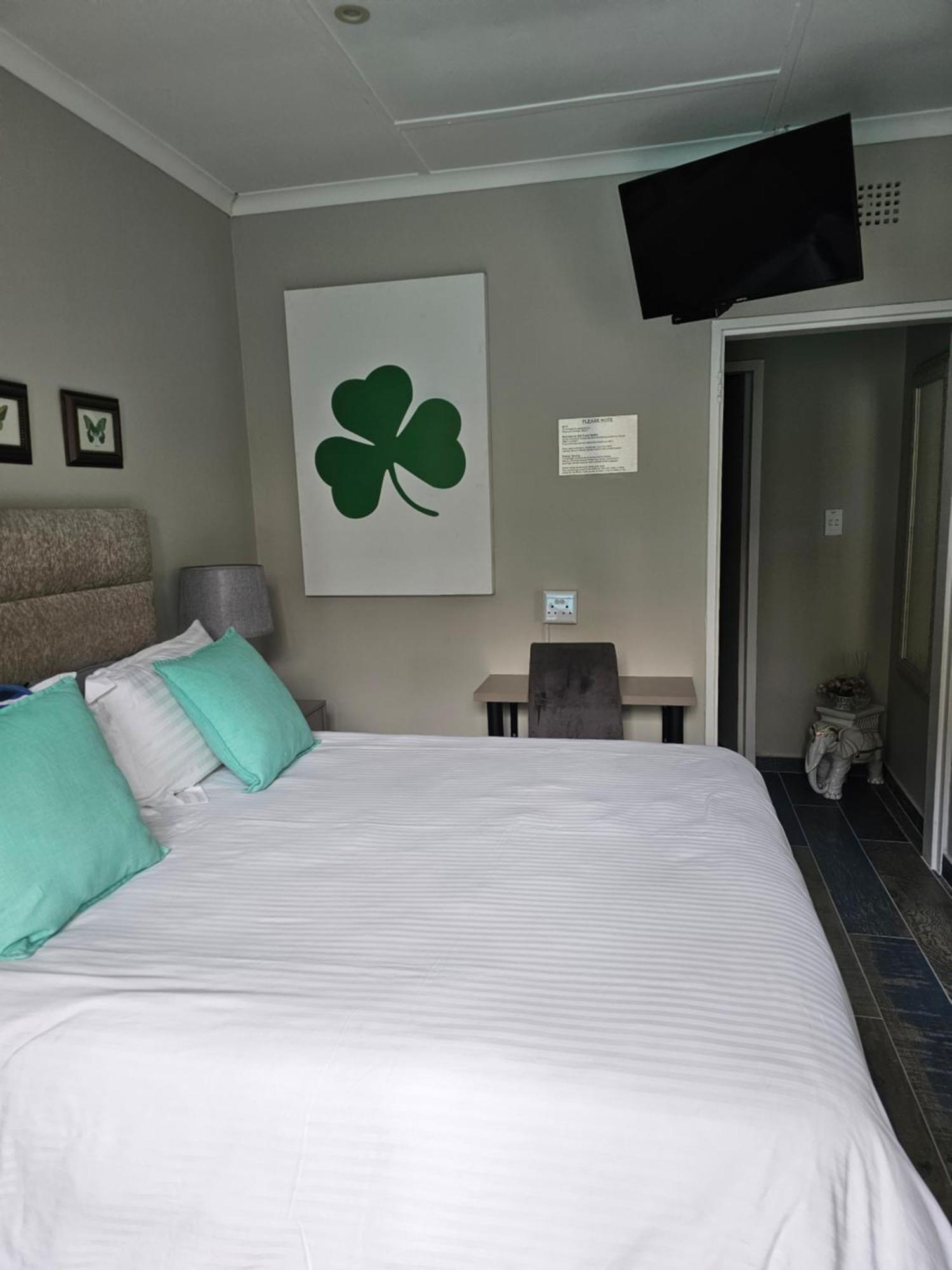 The Armagh Guesthouse Boksburg Buitenkant foto